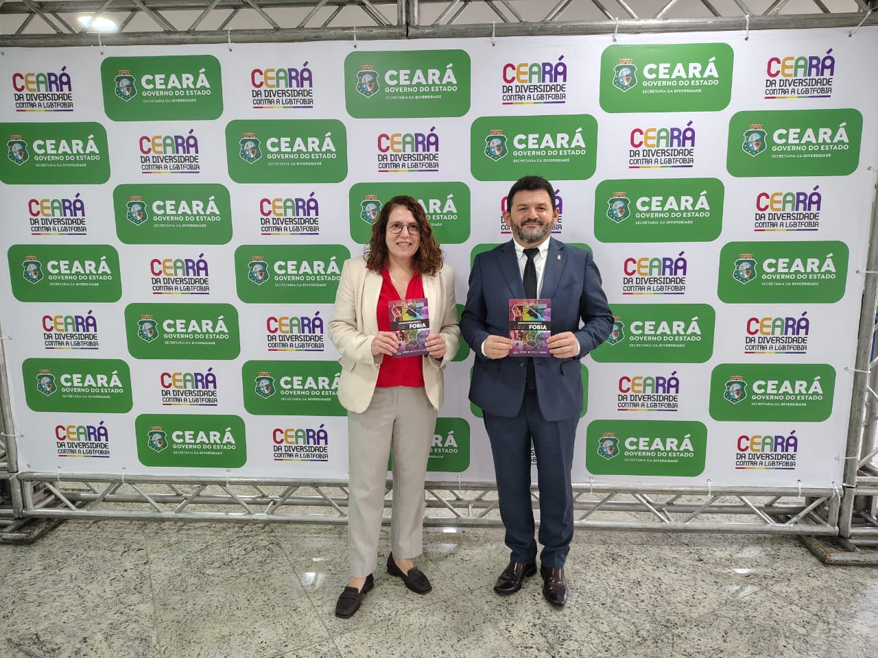 Cartilha de Enfrentamento à LGBTfobia é lançada pelo Governo do Ceará com foco na formação de agentes públicos