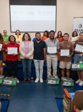 Secretaria da Diversidade e SPS entregam certificados a participantes de curso de bartender voltado à população LGBTI+